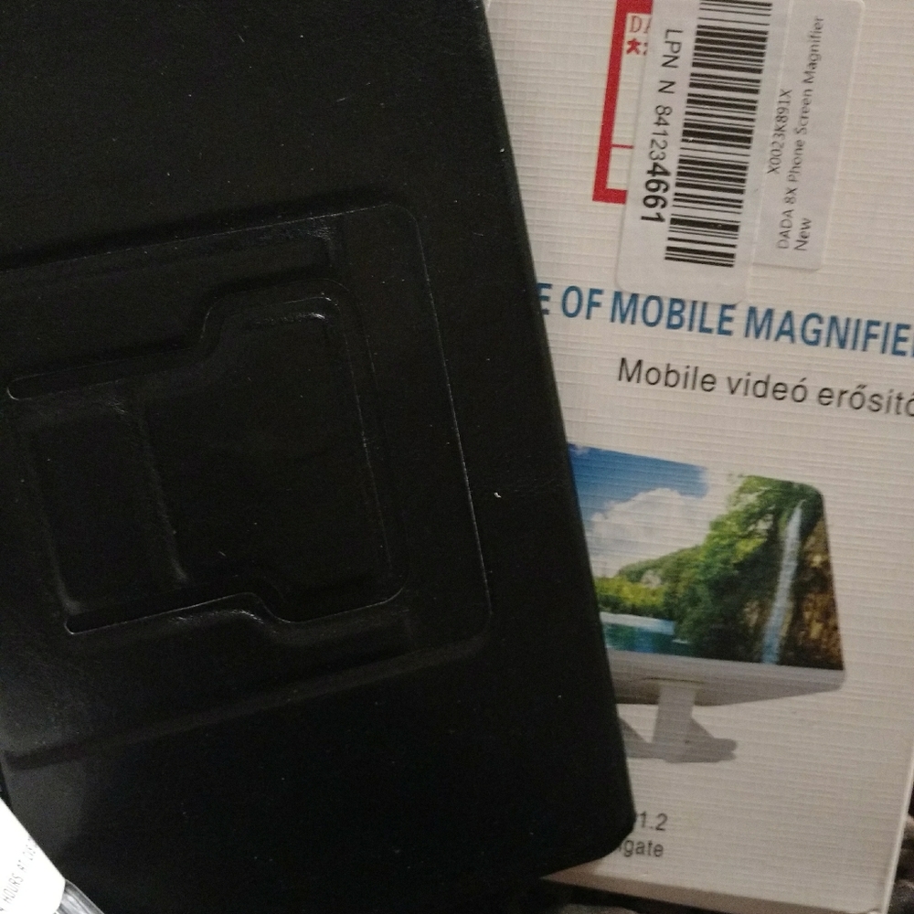 Magnifying tablet case - Picture 4 of 5